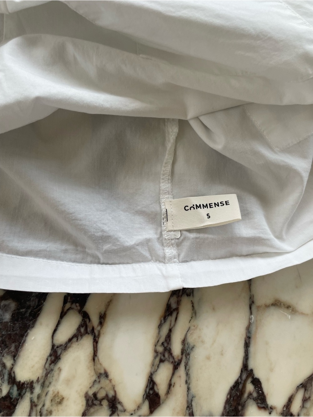 Commense White Cropped Knot-Front Button Down Shirt - Picture 5 of 8